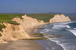 Images Dated 15th March 2005: USA, California, Drakes Beach at Point Reyes