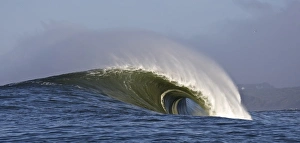 USA, California, Half Moon Bay. Mavericks Surf Competition 2010
