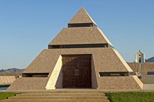 Images Dated 12th March 2012: USA, California. Intended as a monument to humanity, Felicity was created by Jacques-Andre