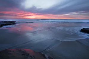 Images Dated 12th November 2016: USA, California, La Jolla. Sunset over beach