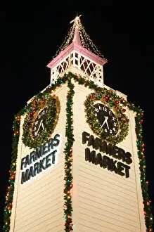 Images Dated 30th December 2004: USA-California-Los Angeles-West Hollywood: Tower of the Farmers Market / Evening