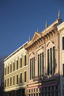 Images Dated 9th January 2011: USA, California, Northern California, Napa Valley Wine Country, Napa, downtown buildings