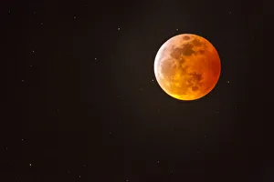 Images Dated 13th August 2019: USA, California, San Luis Obispo County. Full blood moon lunar eclipse. Credit as