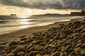 USA, California. Santa Barbara County, Montecito, Butterfly Beach eroded by king tides