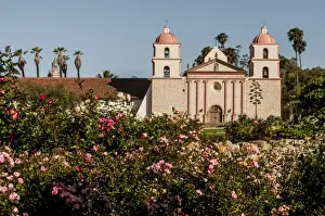 Images Dated 14th July 2012: USA California, Santa Barbara, Mission and Rose Garden