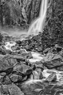 USA, California, Yosemite, Bridlevale Falls