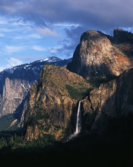 Images Dated 11th February 2013: USA, California, Yosemite National Park, Yosemite Valley, Detail of Bridal Veil Falls