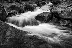 Yosemite Prints: USA, California, Yosemite National Park, Tenaya Creek