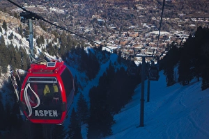 USA, Colorado, Aspen, Aspen Mountain Ski Area, Silver Queen Gondola