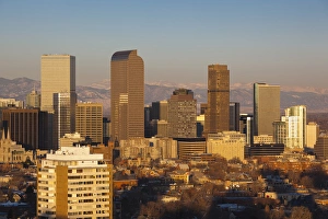 Images Dated 16th December 2011: USA, Colorado, Denver, elevated view of downtown from Cheesman Park, dawn