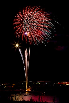 Images Dated 4th July 2013: USA, Colorado, Frisco, Dillon Reservoir. Fireworks display on July 4th. Credit as