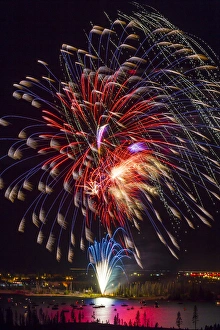Images Dated 4th July 2013: USA, Colorado, Frisco, Dillon Reservoir. Fireworks display on July 4th. Credit as