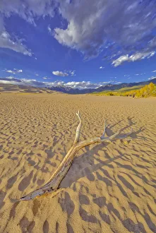 Images Dated 24th September 2018: USA, Colorado, Great Sand Dunes National Park and Preserve. Desert and sand dunes