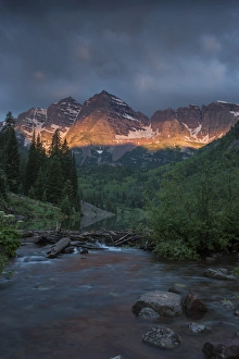 Images Dated 11th July 2014: USA, Colorado, Maroon Bells State Park
