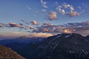 Images Dated 23rd July 2011: USA, Colorado, Rocky Mountain National Park, Longs Peak from Forest Canyon Overlook
