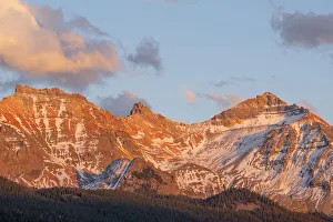 Images Dated 14th February 2020: USA, Colorado, Uncompahgre National Forest, Sunset light on Vermillion Peak above autumn