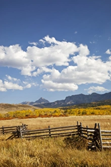 Images Dated 28th September 2009: USA, Colorado, Uncompahgre National Forest, along Last Dollar Road, Mount Sneffels