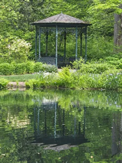 Gazebo Prints: USA, Delaware. Gazebo overlooking a pond