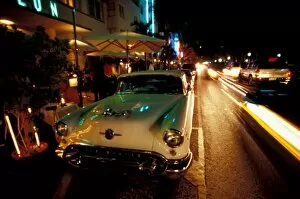 Cars Gallery: USA, FL, Miami, South Beach at night