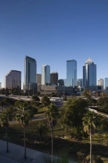 Images Dated 28th December 2009: USA, Florida, Tampa, skyline from Rt. 618, late afternoon