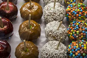 Sweet Prints: USA, food detail. Gourmet candied apples