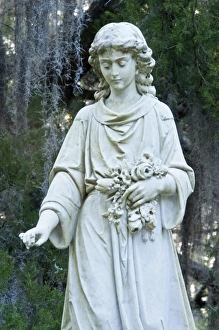 Tomb Prints: USA, GA, Savannah, Bonaventure Cemetary, Angel Statue