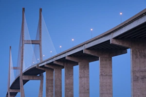 Images Dated 29th October 2013: USA, Georgia, Brunswick, Sidney Lanier Bridge, across the Brunswick River, dusk