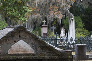 Images Dated 31st October 2013: USA, Georgia, Savannah, Bonaventure Cemetery