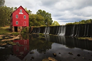 Images Dated 27th September 2014: USA; Georgia; Savannah; Historic Starrs Mill in Georgia