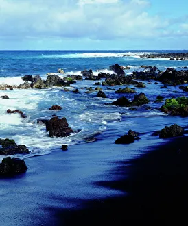 Seascape Prints: USA; Hawaii, Hawaii; Waves breaking on a black sand beach