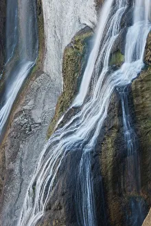 Twin Falls Prints: USA, Idaho, Twin Falls. Shoshone Falls State Park and cascading snake river over rock face