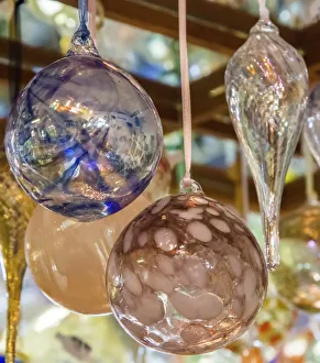 Images Dated 9th February 2015: USA, Indiana. Hanging glass ornaments and baubles
