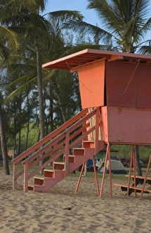 Savanah Stewart Prints: USA, Kauai, Salt Pond Beach Park, lifeguard station. (RF)