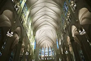 Chandelier Prints: USA-Kentucky-Covington: St. Mary Cathedral Basilica of the Assumption /