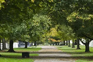 USA-Kentucky-Harrodsburg: Shaker Village of Pleasant Hill- Main Street