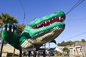 Modern Prints: USA, Louisiana, New Orleans. Big Alligator statue, Algiers