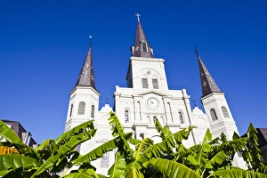 USA, Louisiana, New Orleans, French Quarter. Jackson Square, St. Louis Cathedral