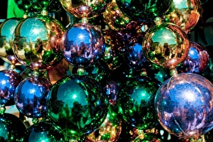 Images Dated 1st November 2009: USA, Louisiana, New Orleans. French Quarter, French Market, Mardi Gras beads