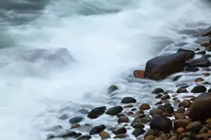 Images Dated 18th October 2014: USA; Maine; Acadia National Park; Ocean waves breaking on rocks along Ocean Drive