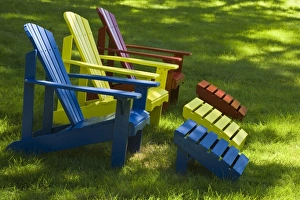 Images Dated 13th August 2006: USA, Maine. Adirondack chairs on lawn, Mount Desert Island