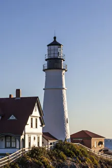 Images Dated 25th September 2016: USA, Maine, Portland, Cape Elizabeth, Portland Head Light, lighthouse, morning