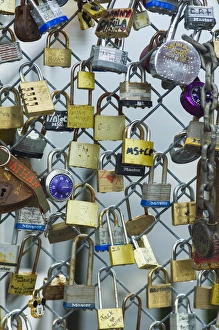 Images Dated 6th August 2014: USA, Maine, Portland, Portland waterfront, love locks on fence