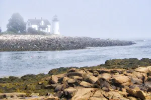 Images Dated 7th April 2020: USA, Maine. Prospect Harbor Light, Prospect Harbor Point, Winter Harbor