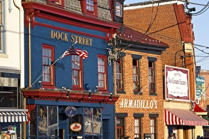 Western Script Prints: USA, Maryland, Annapolis. Harborfront buildings