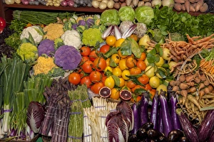 Images Dated 20th March 2011: USA, Massachusetts, Boston, Boston Food and Restaurant Show, fruits, vegetables