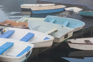 Images Dated 11th August 2016: USA, Massachusetts, Cape Ann, boats in Annisquam Harbor in fog