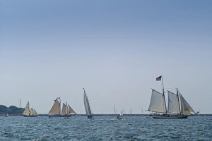 Images Dated 31st August 2014: USA, Massachusetts, Cape Ann, Gloucester, Americas Oldest Seaport, Annual Schooner