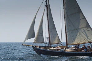 Images Dated 31st August 2014: USA, Massachusetts, Cape Ann, Gloucester, Americas Oldest Seaport, Annual Schooner