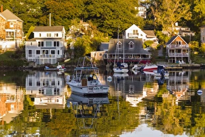 USA, Massachusetts, Gloucester, Annisquam, Lobster Cove, autumn