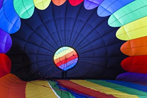 Images Dated 15th August 2015: USA, Massachusetts, Hudson, Ballon Festival, hot air balloon interior